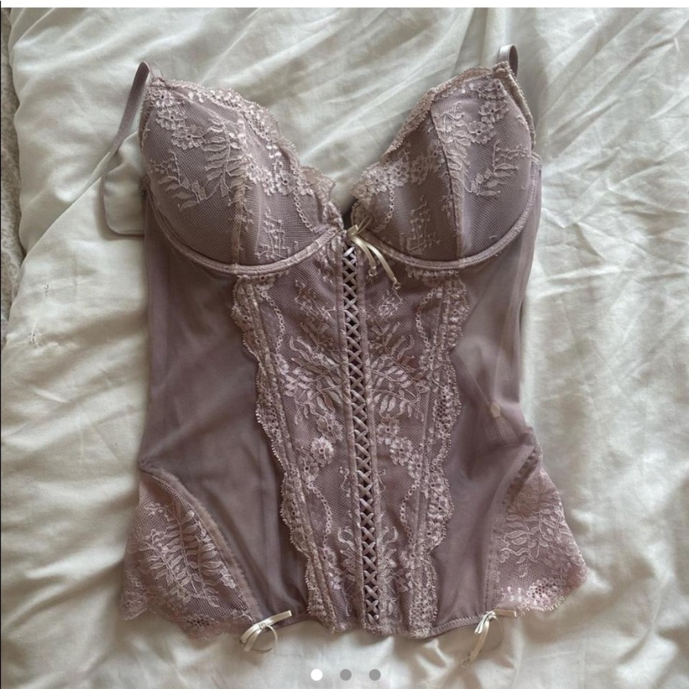 Pale purple corset
